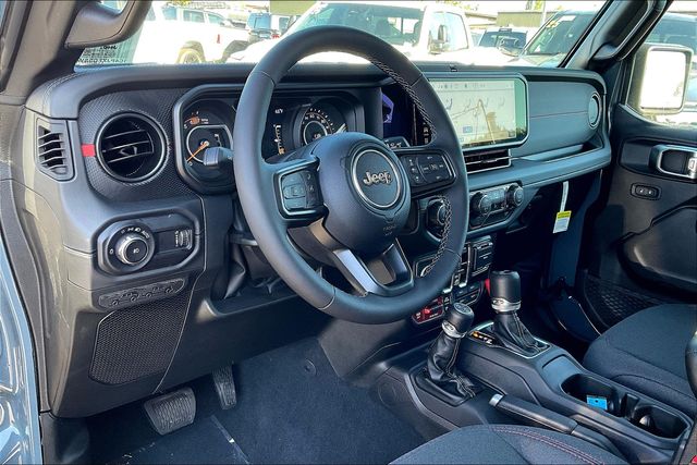 2025 Jeep Wrangler Rubicon photo 6