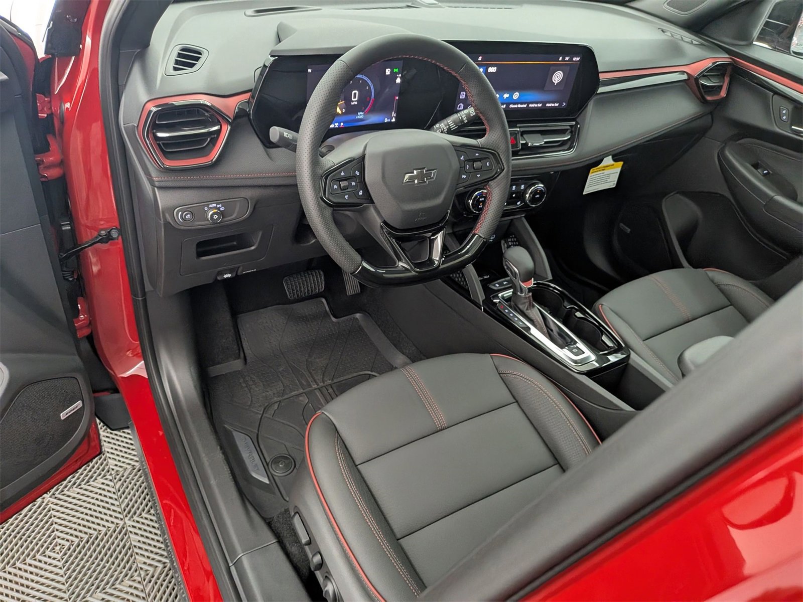 2026 Chevrolet Trailblazer RS photo 2