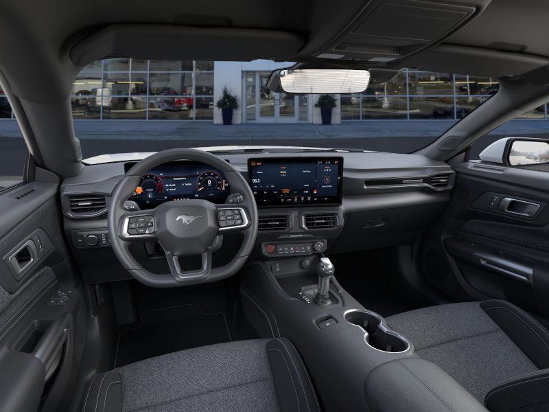 2025 Ford Mustang EcoBoost photo 6