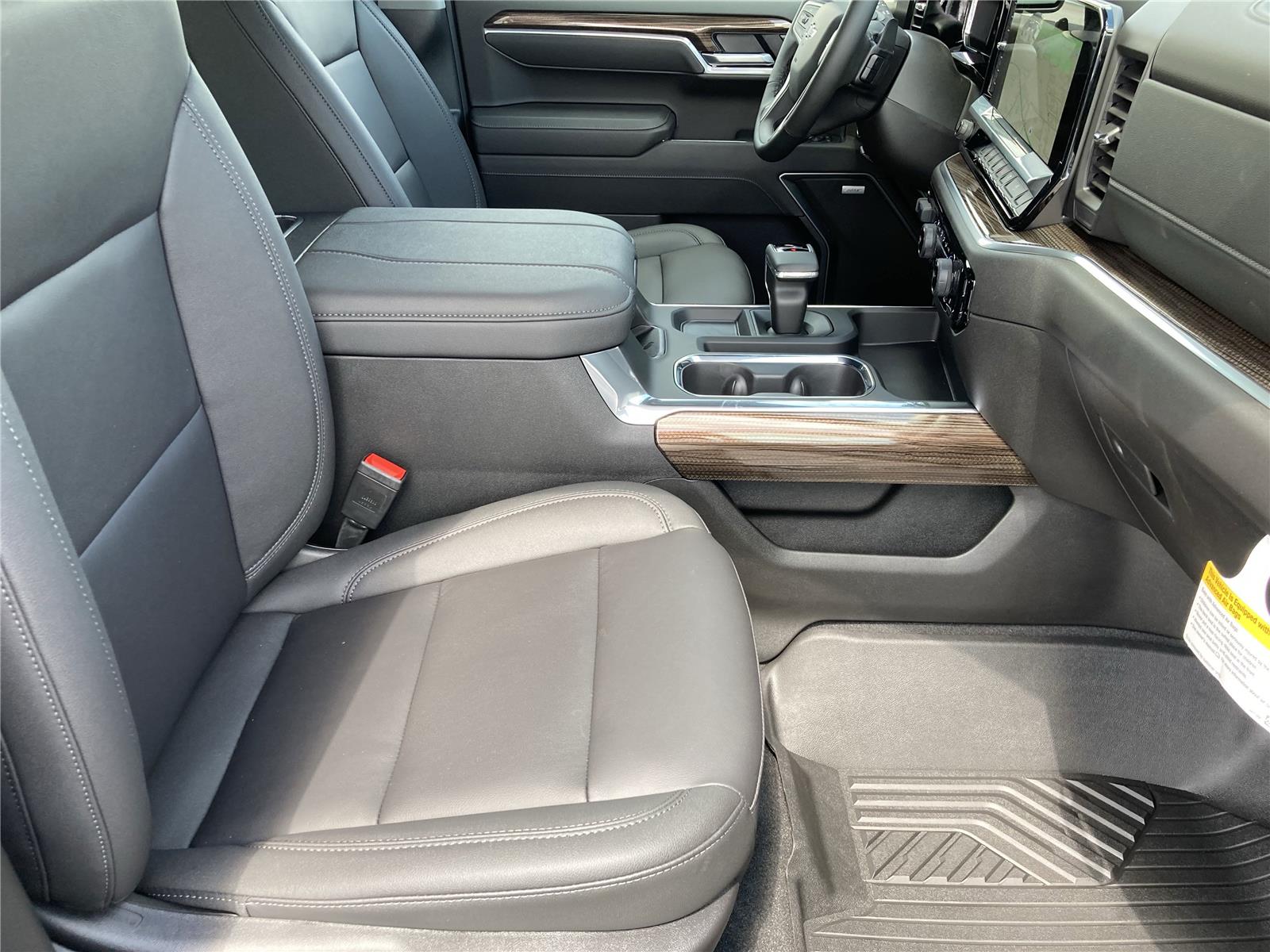2026 Chevrolet Silverado 1500 RST photo 33