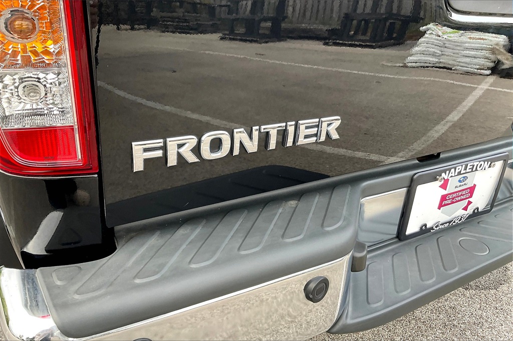 2019 Nissan Frontier SL photo 30