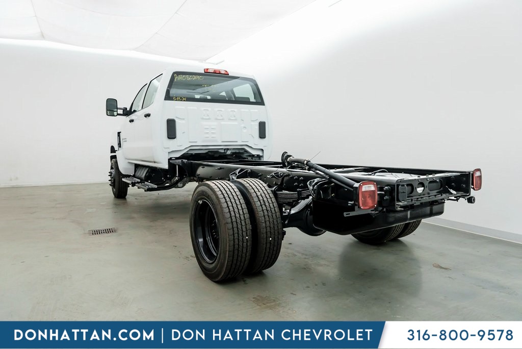 2024 Chevrolet Silverado 4500HD Work Truck photo 26