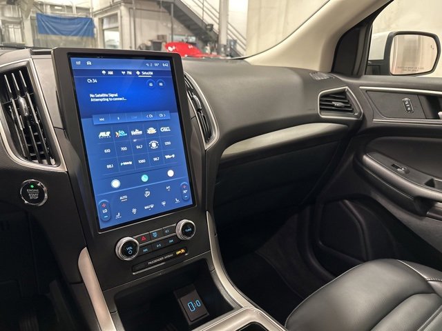 2024 Ford Edge SEL photo 20