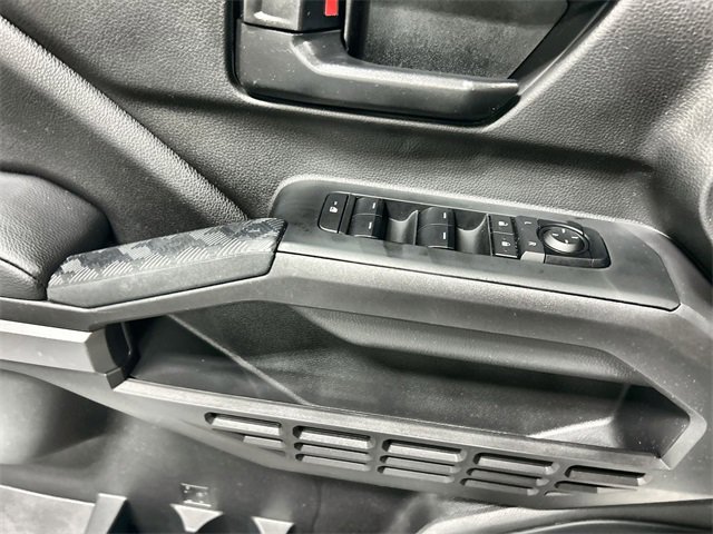 2024 Toyota Tacoma SR5 photo 15