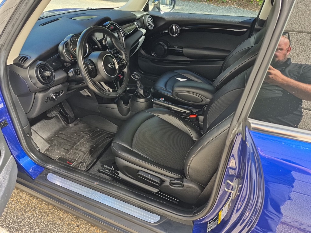 2019 Mini Cooper 2 Door Hardtop photo 8
