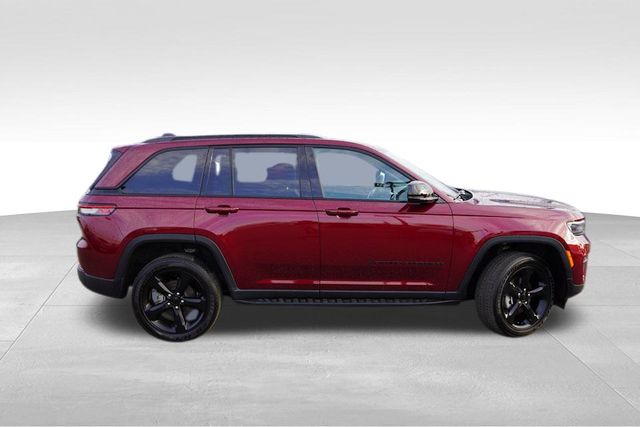 2024 Jeep Grand Cherokee Altitude X photo 3