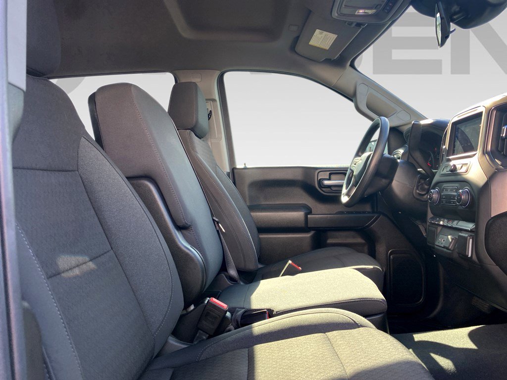 2025 Chevrolet Silverado 1500 Custom photo 10