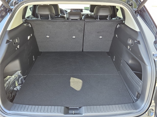 2025 Mazda CX-50 Preferred photo 12