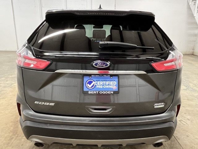 2019 Ford Edge SEL photo 6