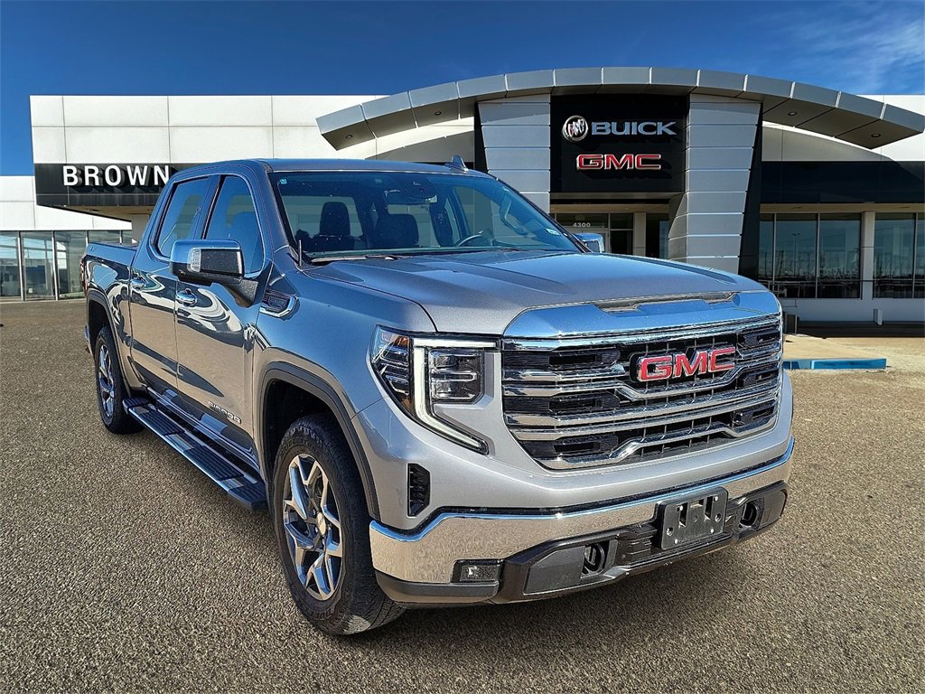 2023 GMC Sierra 1500 SLT's photo