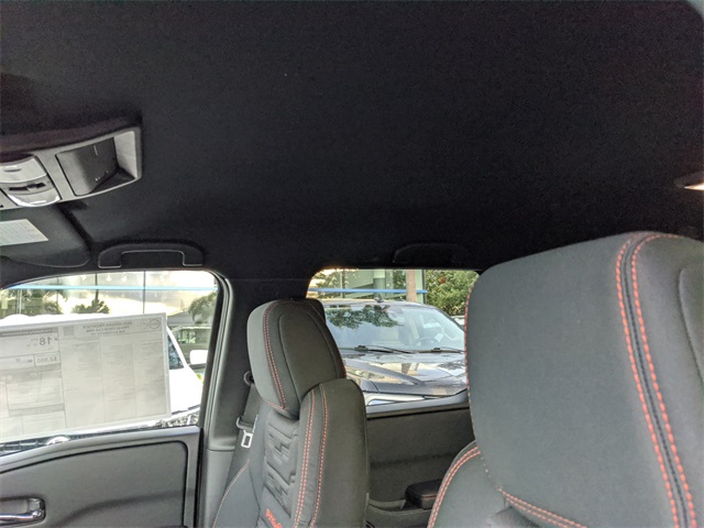 2025 Nissan Frontier PRO-4X photo 16