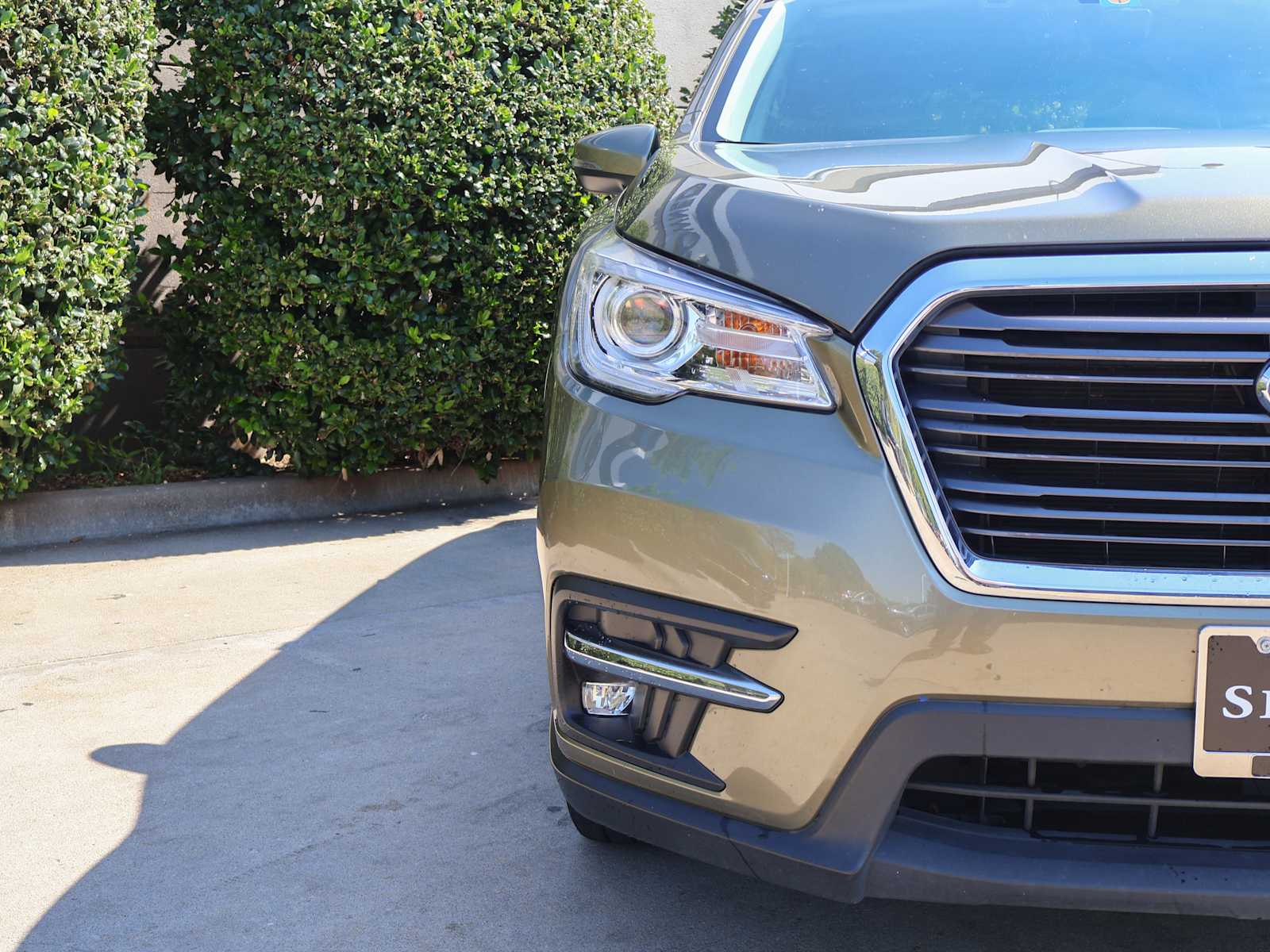 2022 Subaru Ascent Limited photo 4