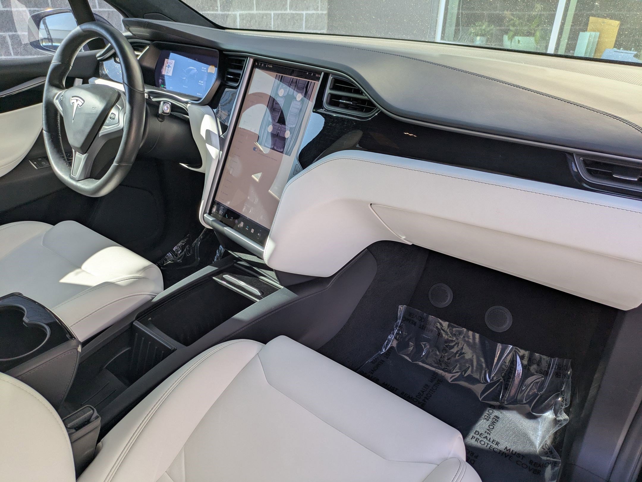 2018 Tesla Model X 100D photo 28