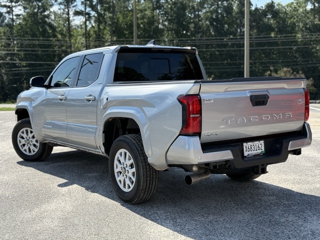 2024 Toyota Tacoma SR5 photo 4