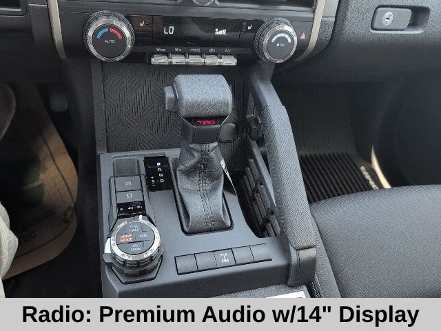 2025 Toyota Tacoma TRD photo 4