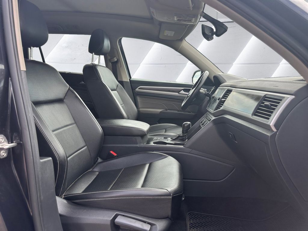 2021 Volkswagen Atlas V6 SE Technology photo 12
