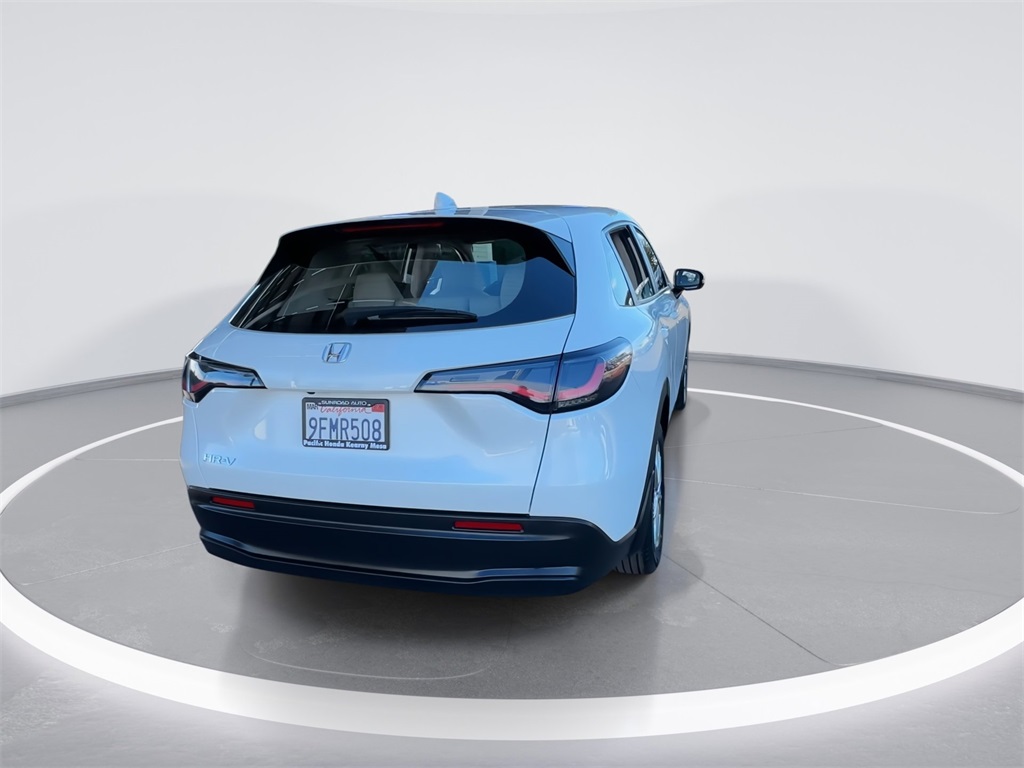 2023 Honda HR-V LX photo 13