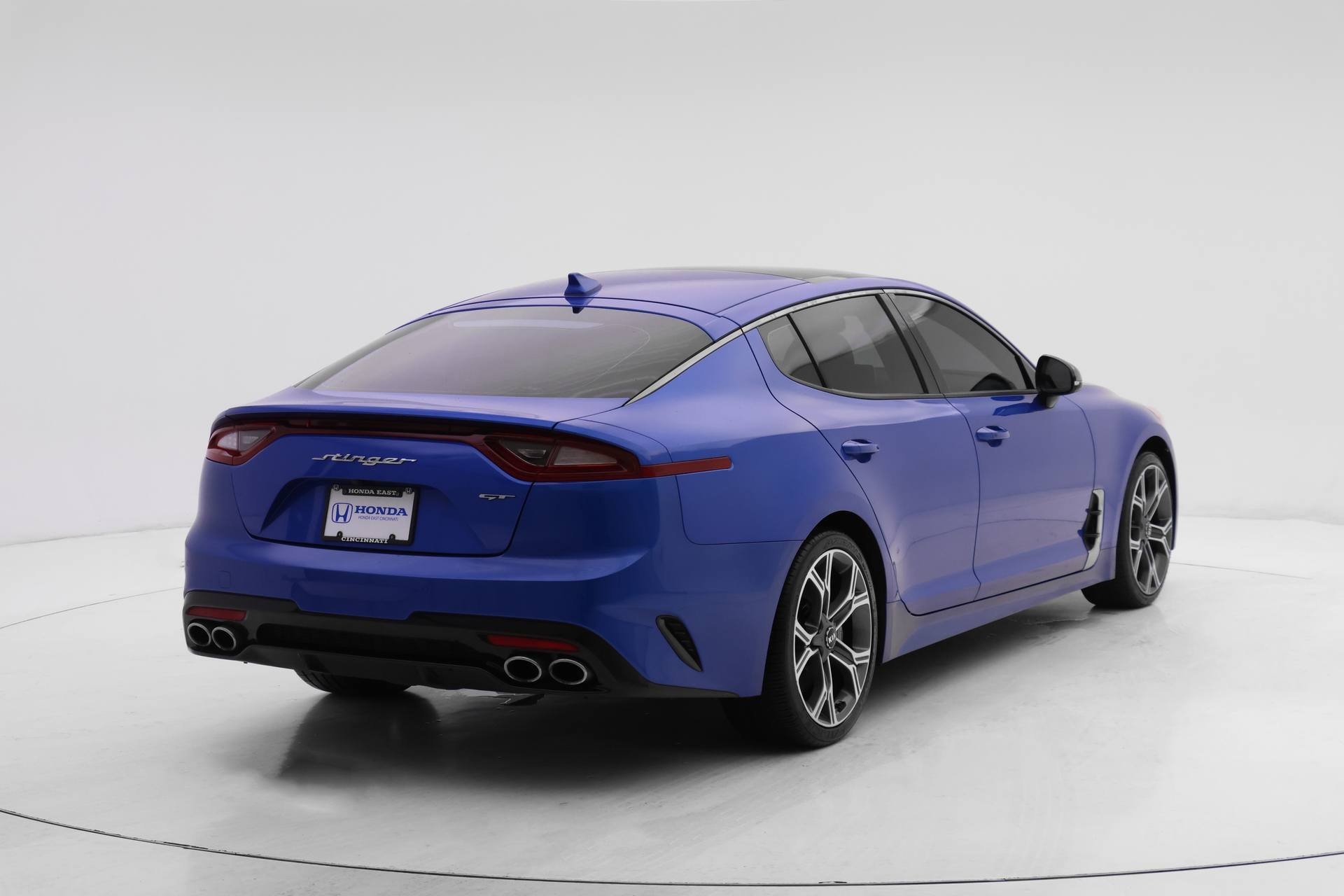 2020 Kia Stinger GT1 photo 2