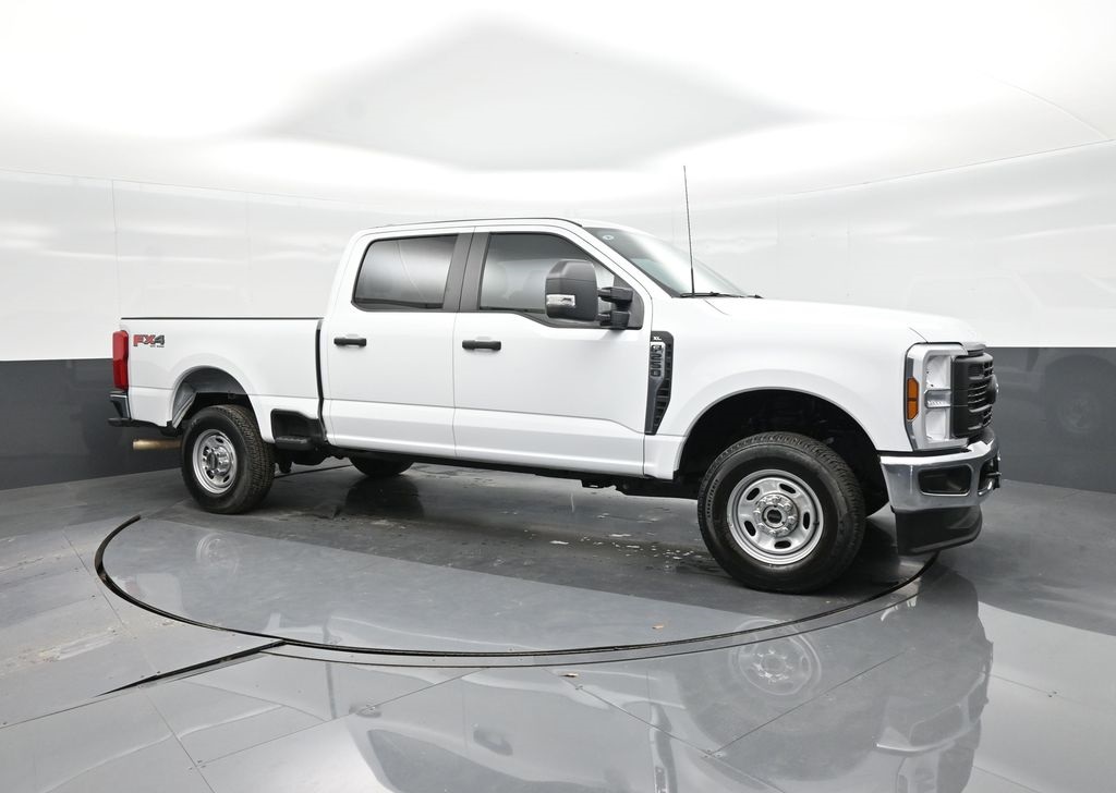 2024 Ford F-250 photo 12