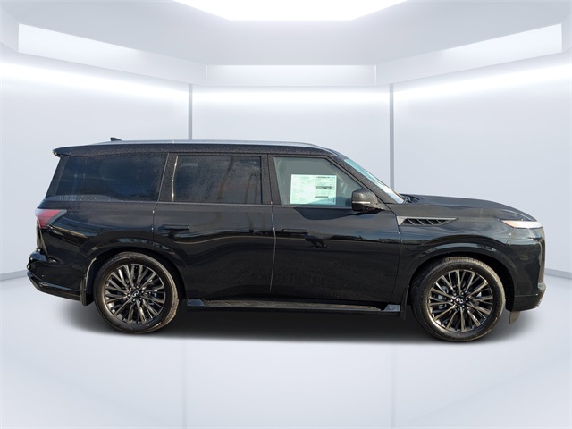 2026 Infiniti QX80 photo 2