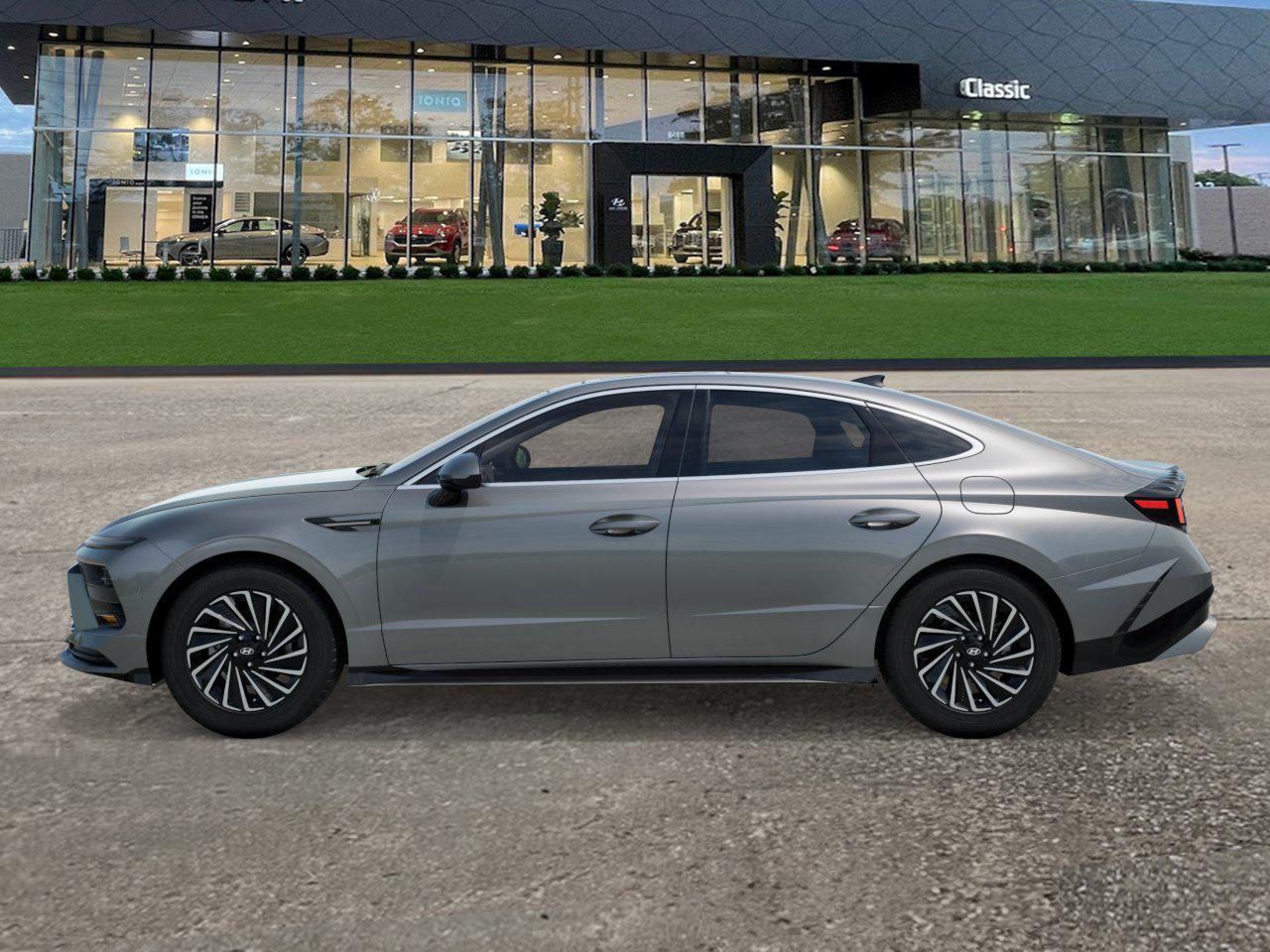 2026 Hyundai Sonata Hybrid SEL photo 3