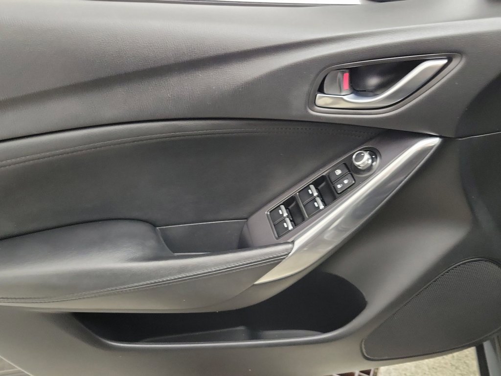 2017 Mazda Mazda6 Touring photo 15