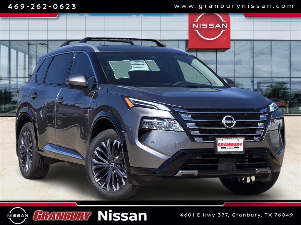 2026 Nissan Rogue Platinum's photo