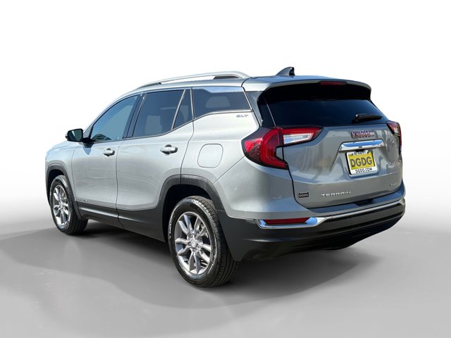 2024 Gmc Terrain SLT photo 3