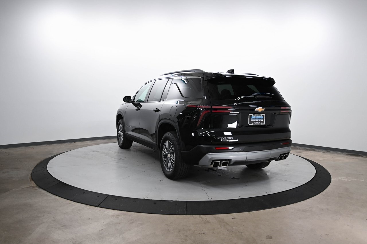 2025 Chevrolet Traverse 1LT photo 4