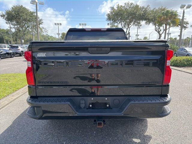 2022 Chevrolet Silverado Custom photo 4