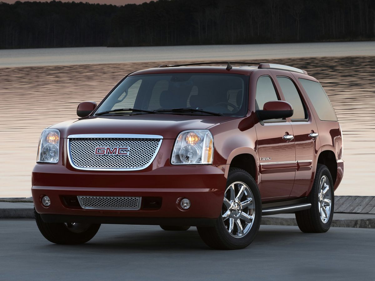 2008 GMC Yukon XL Denali's photo