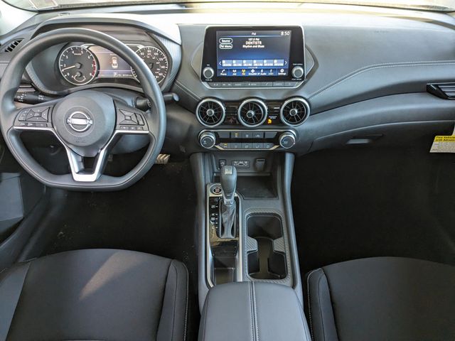 2025 Nissan Sentra SV photo 9