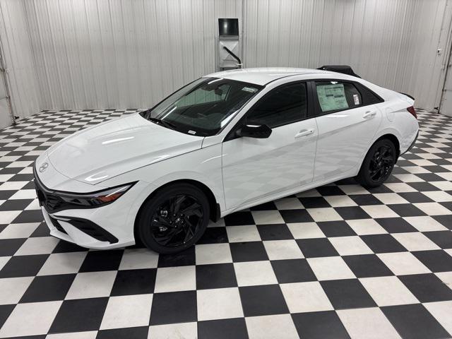 2026 Hyundai Elantra Blue's photo