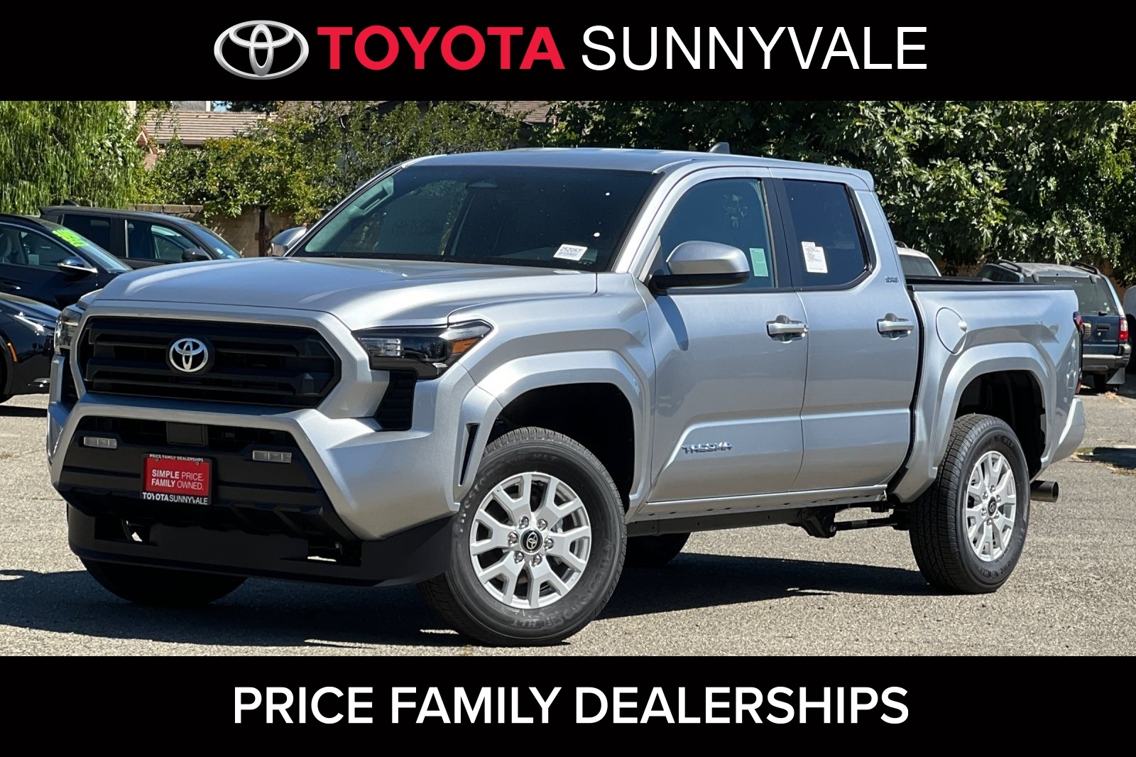 2025 Toyota Tacoma SR5's photo