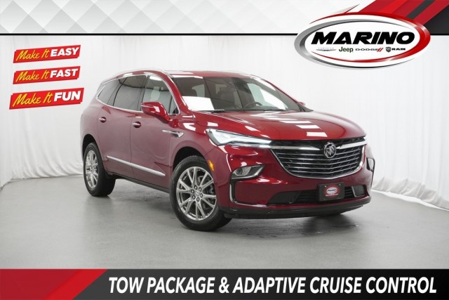 PRE-OWNED 2023 BUICK ENCLAVE PREMIUM GROUP WITH NAVIGATION & AWD