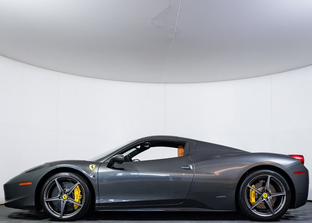 2014 Ferrari 458 Spider Base photo 6