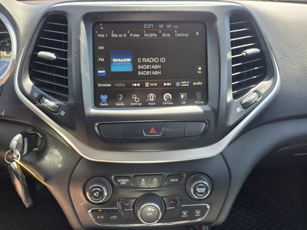 Used 2015 Jeep Cherokee Trailhawk with VIN 1C4PJMBS6FW569474 for sale in Bountiful, UT