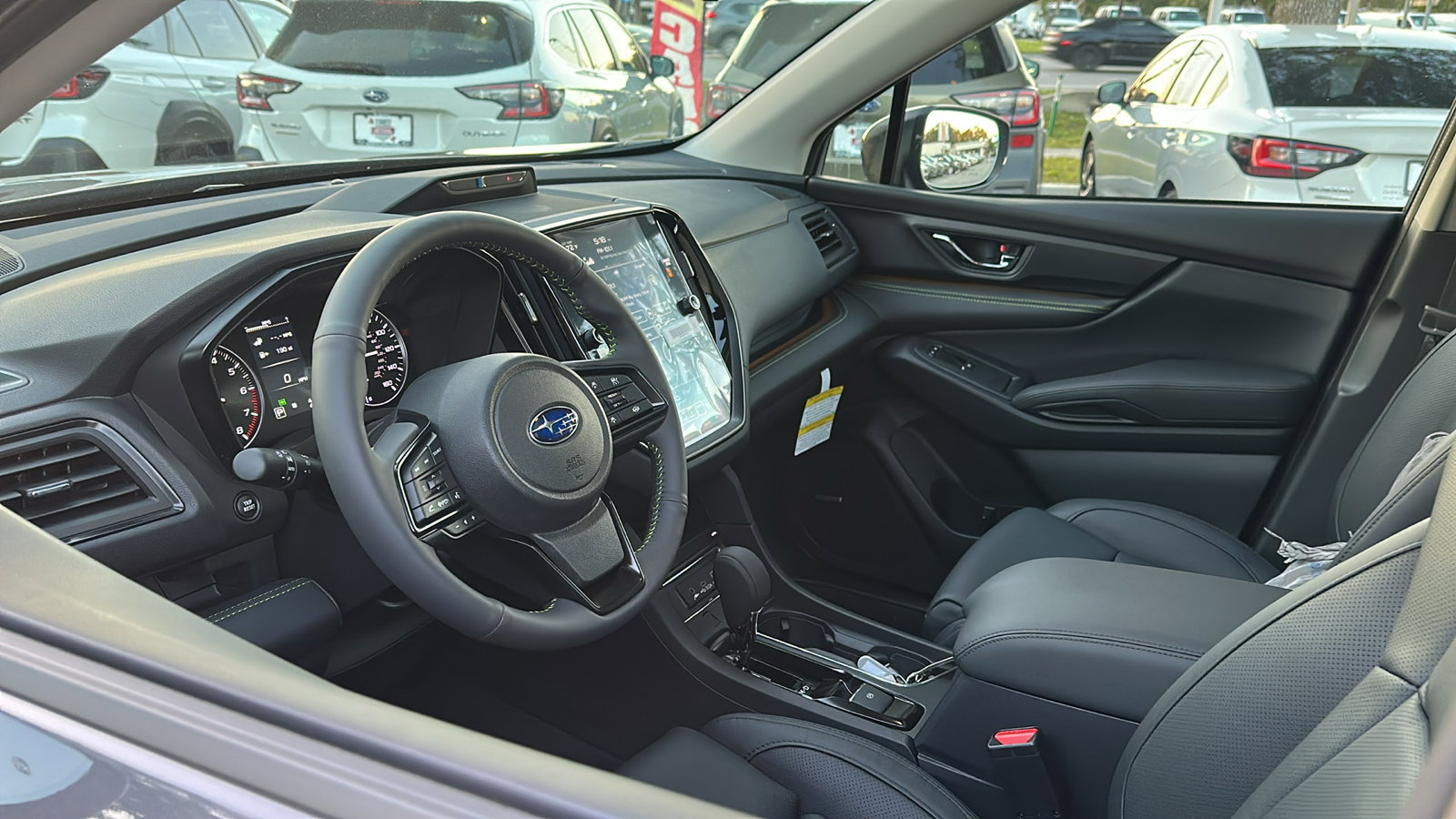 2025 Subaru Ascent Onyx Edition Touring photo 2