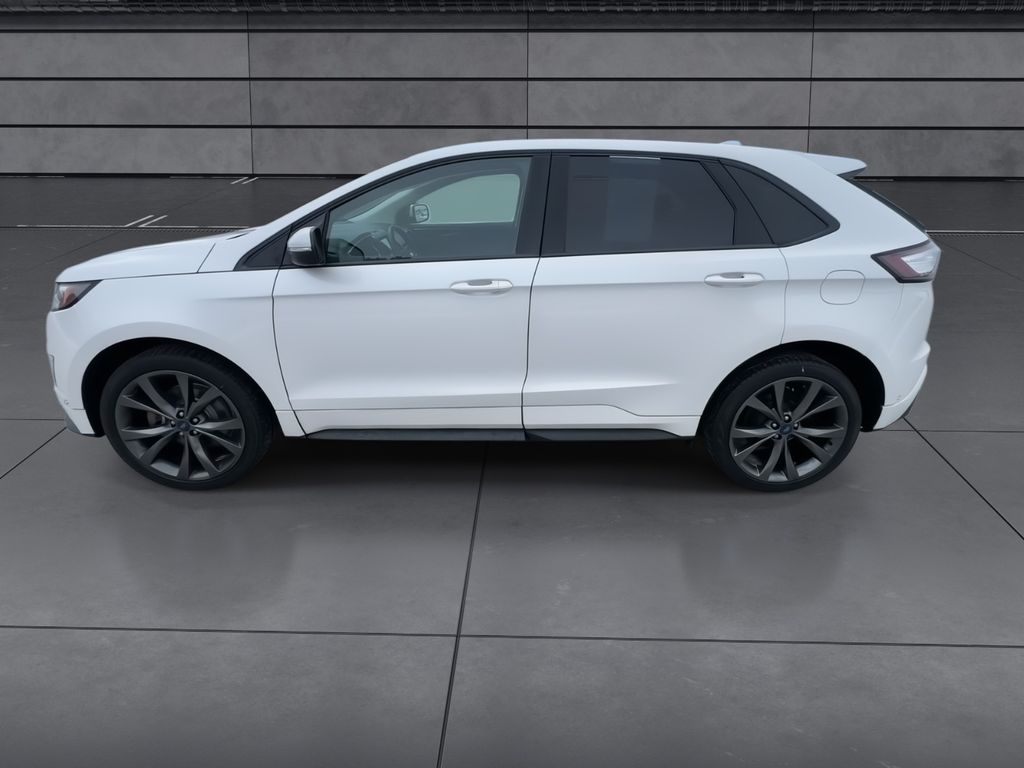 2018 Ford Edge Sport photo 3