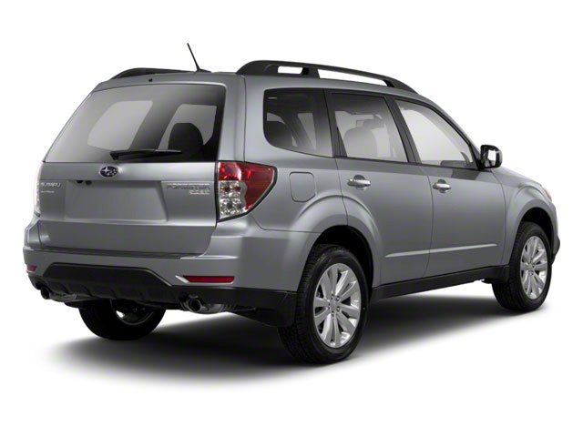 2010 Subaru Forester 2.5X Limited photo 2