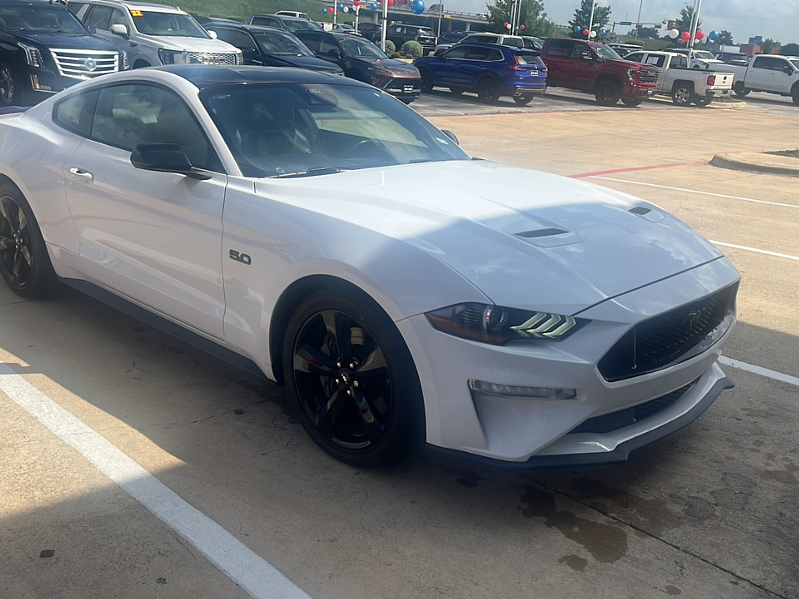 2023 Ford Mustang GT Premium photo 3