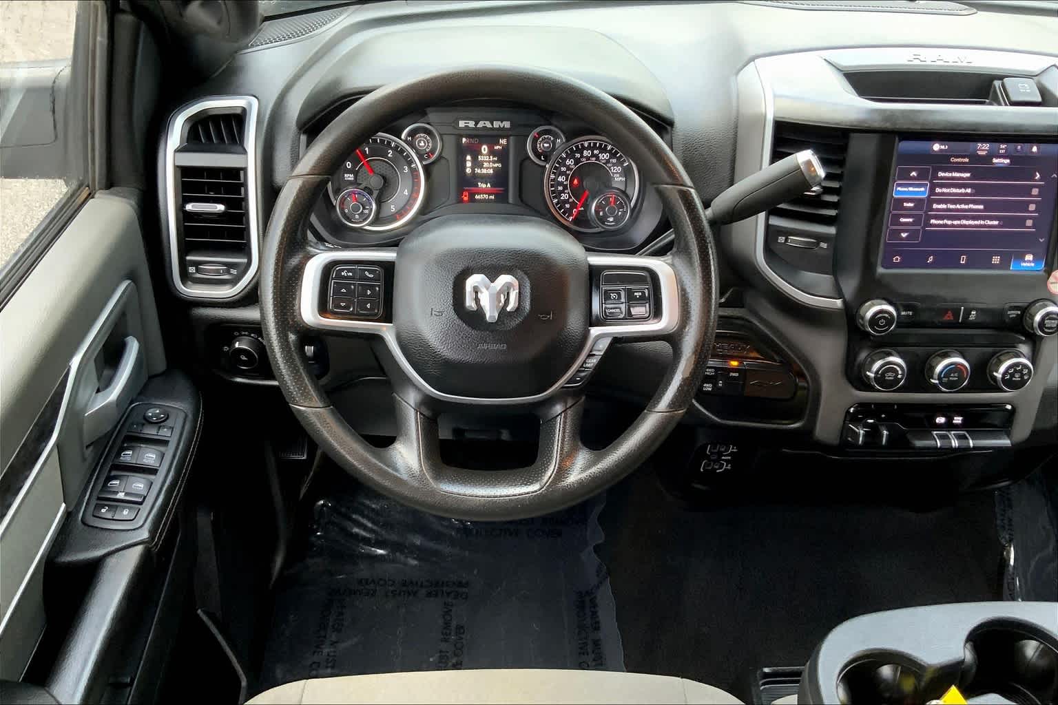 2022 Ram 3500 Big Horn photo 5