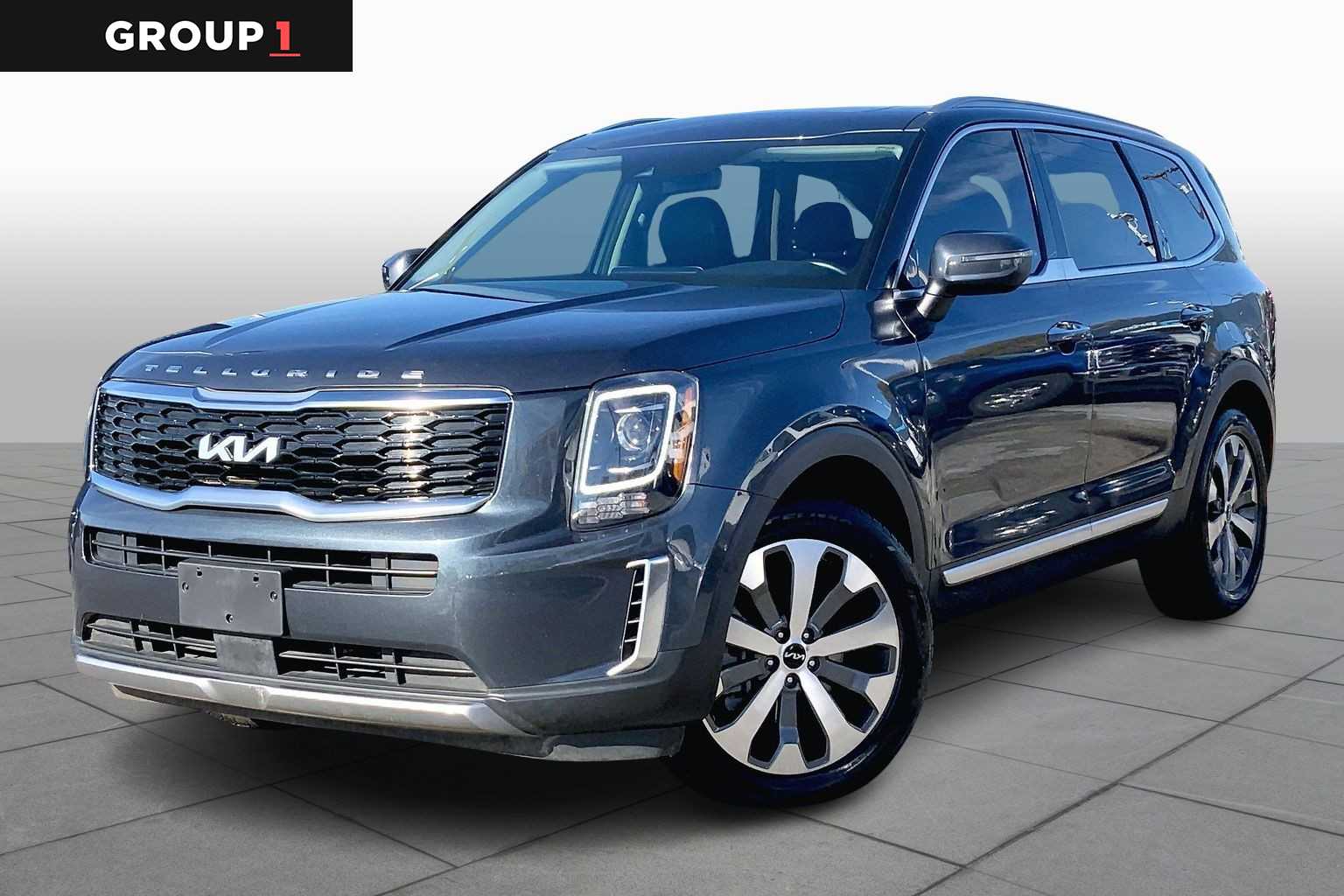 2022 Kia Telluride S's photo