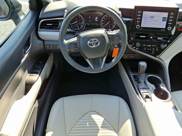 2023 Toyota Camry SE photo 12