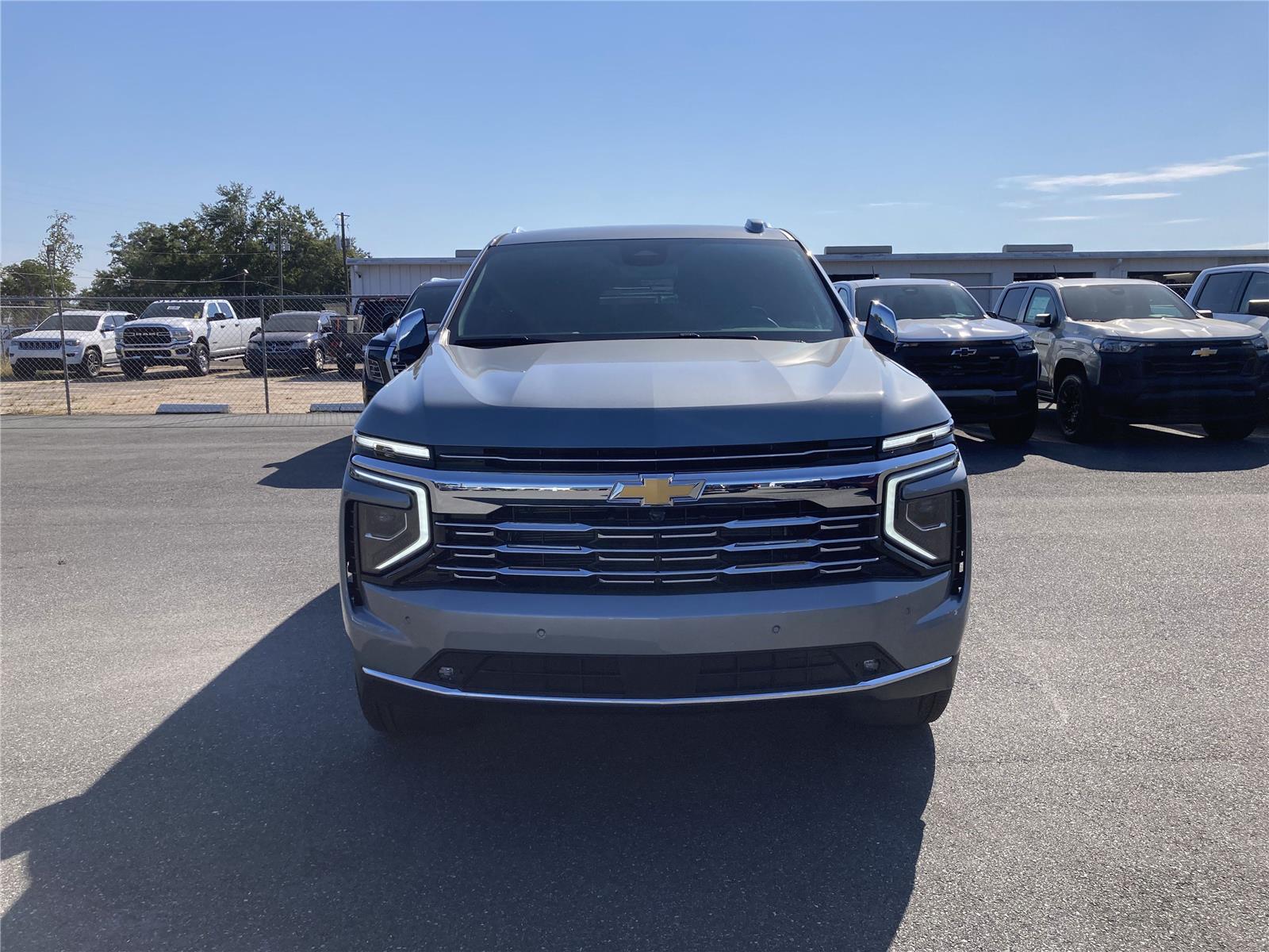 2026 Chevrolet Tahoe Premier photo 2
