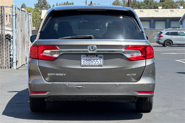 2018 Honda Odyssey Elite photo 4