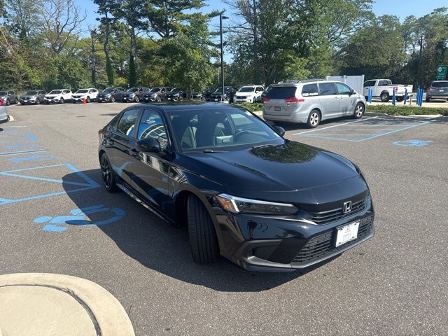 2022 Honda Civic Sport photo 2