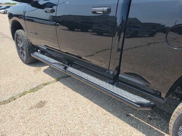 2025 Ram 2500 Big Horn photo 4