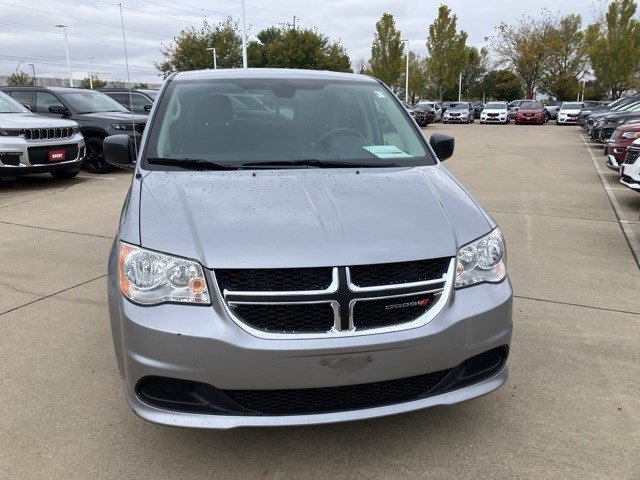 2019 Dodge Grand Caravan SE photo 2