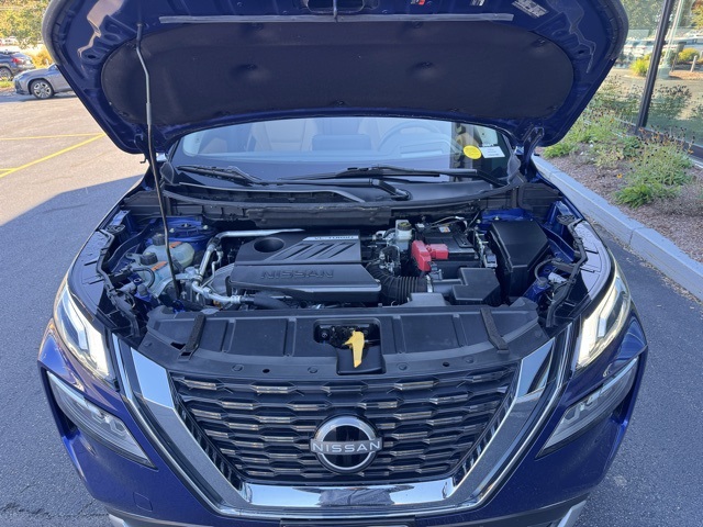 2023 Nissan Rogue Platinum photo 8